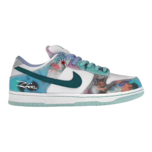 Dunk SB Low “Futura Laboratories Bleached Aqua”