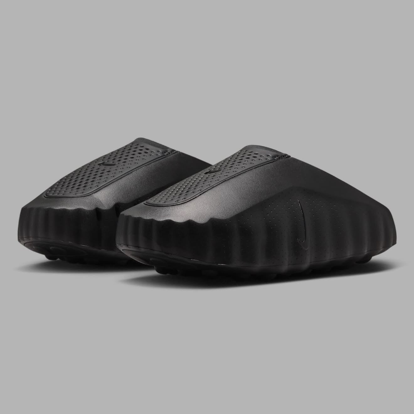 Nike Mind 001 Triple Black