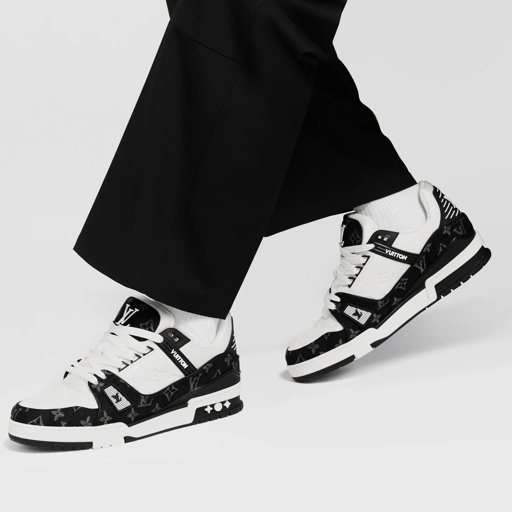 LV Trainer White Black