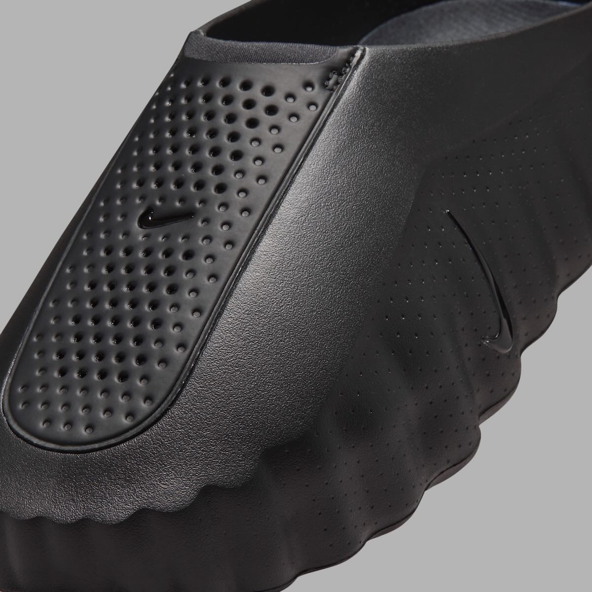 Nike Mind 001 Triple Black