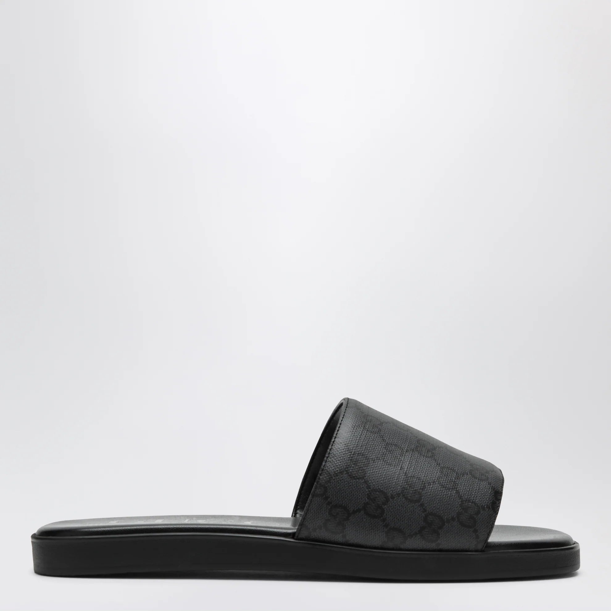 Gucci Sandalias planas para hombre